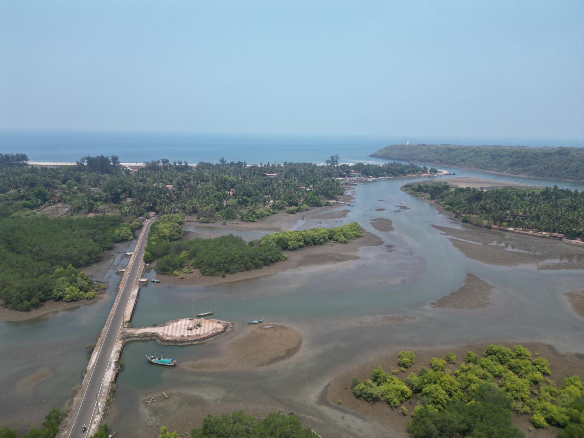The Mangrove Ξενοδοχείο Achra Εξωτερικό φωτογραφία